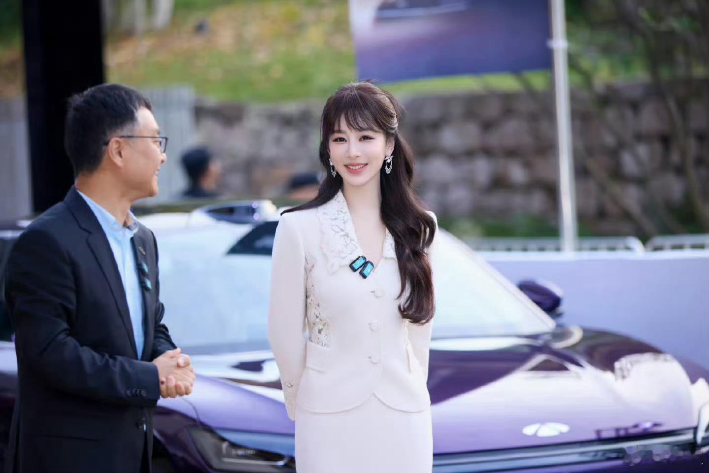 谁懂啊！小时候天天守着看《家有儿女》，杨紫演的夏雪也太灵了吧，完全是国民闺女本女