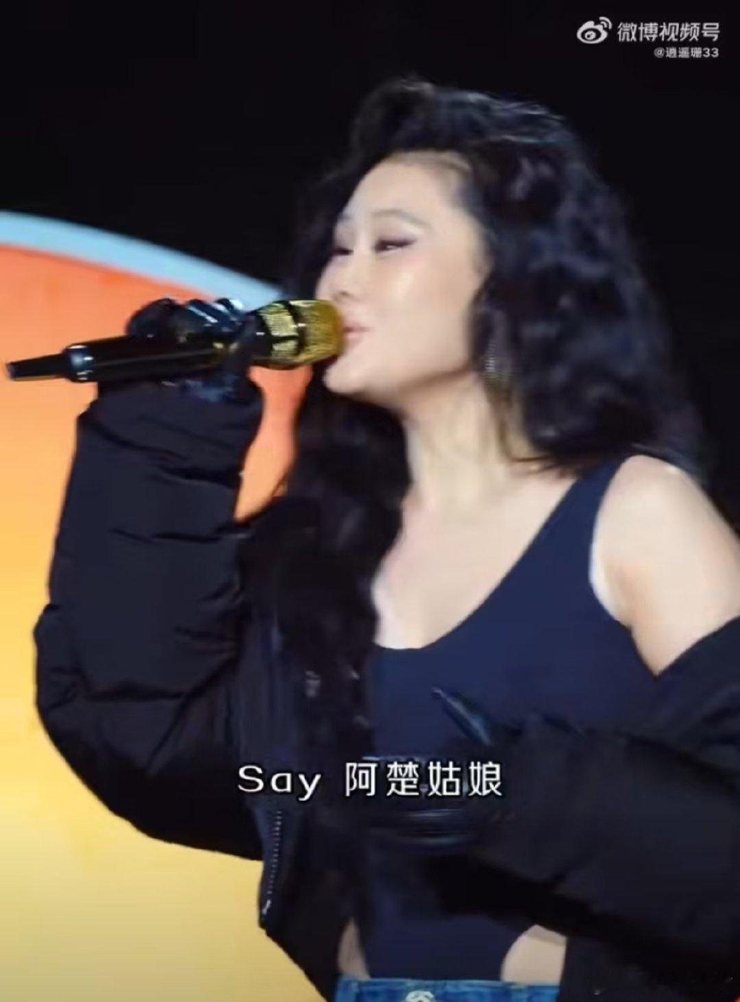 内娱好多人的歌都是他写的 梁凡你是歌坛隐藏大BOSS吧！单依纯《热汤》、金志文佳