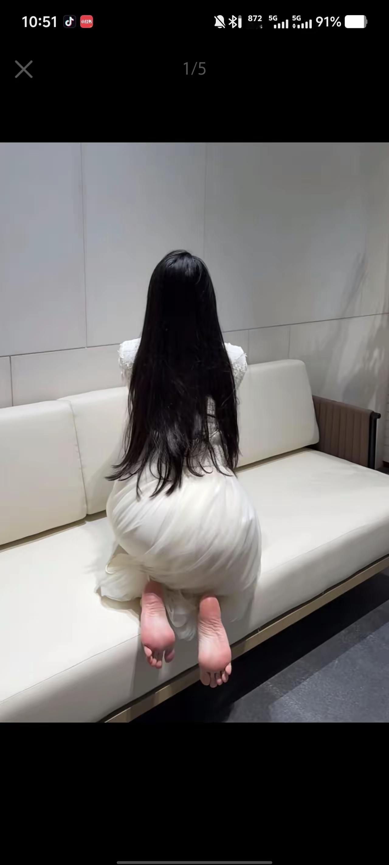 是在数脚趾吗？数到十了没