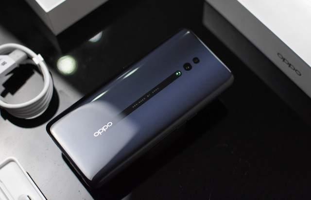 千元机逆袭，是行业变了还是用户清醒了？
摸过无数真机却从不跟风买，只因自媒体不景