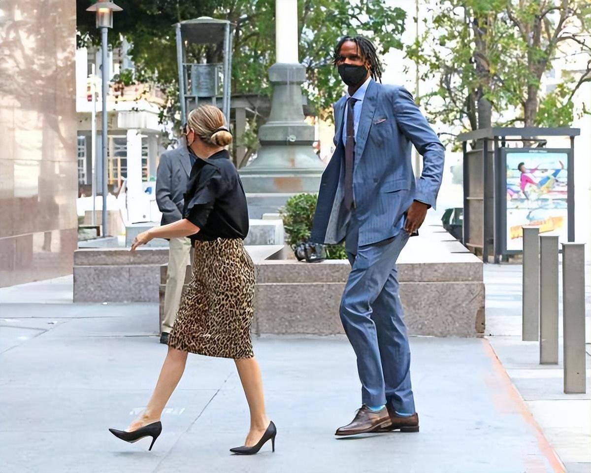 NBA球星阿里扎即将破产！1.2亿薪资被玩没，无法支付5万抚养费
要说NBA之中