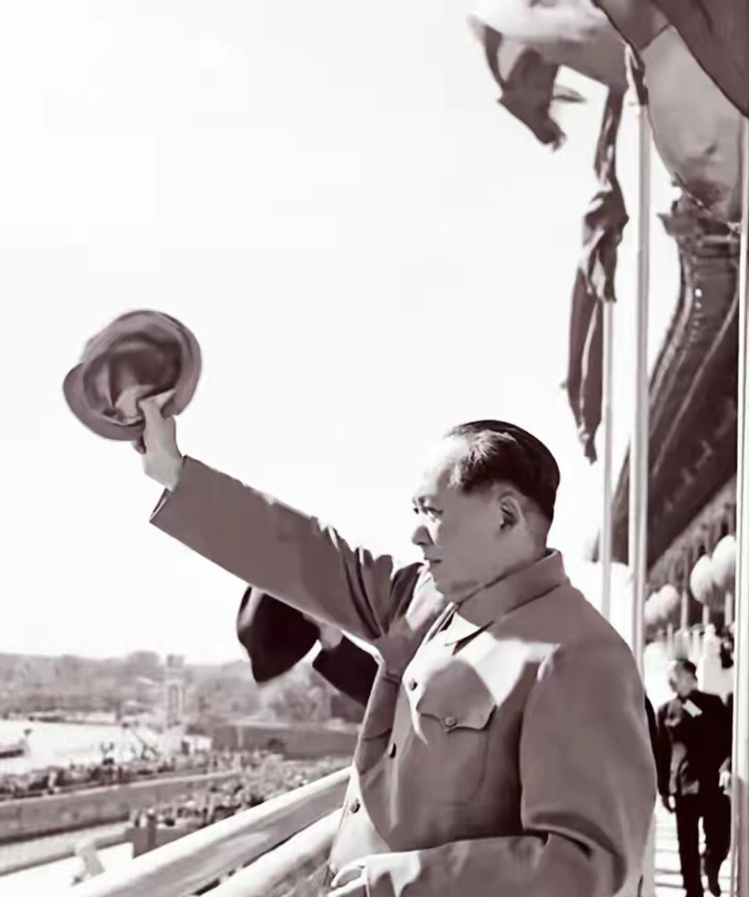 什么是基本原则？
答:社会主义四项基本原则是咱们国家必须坚持的四个根本原则，用大