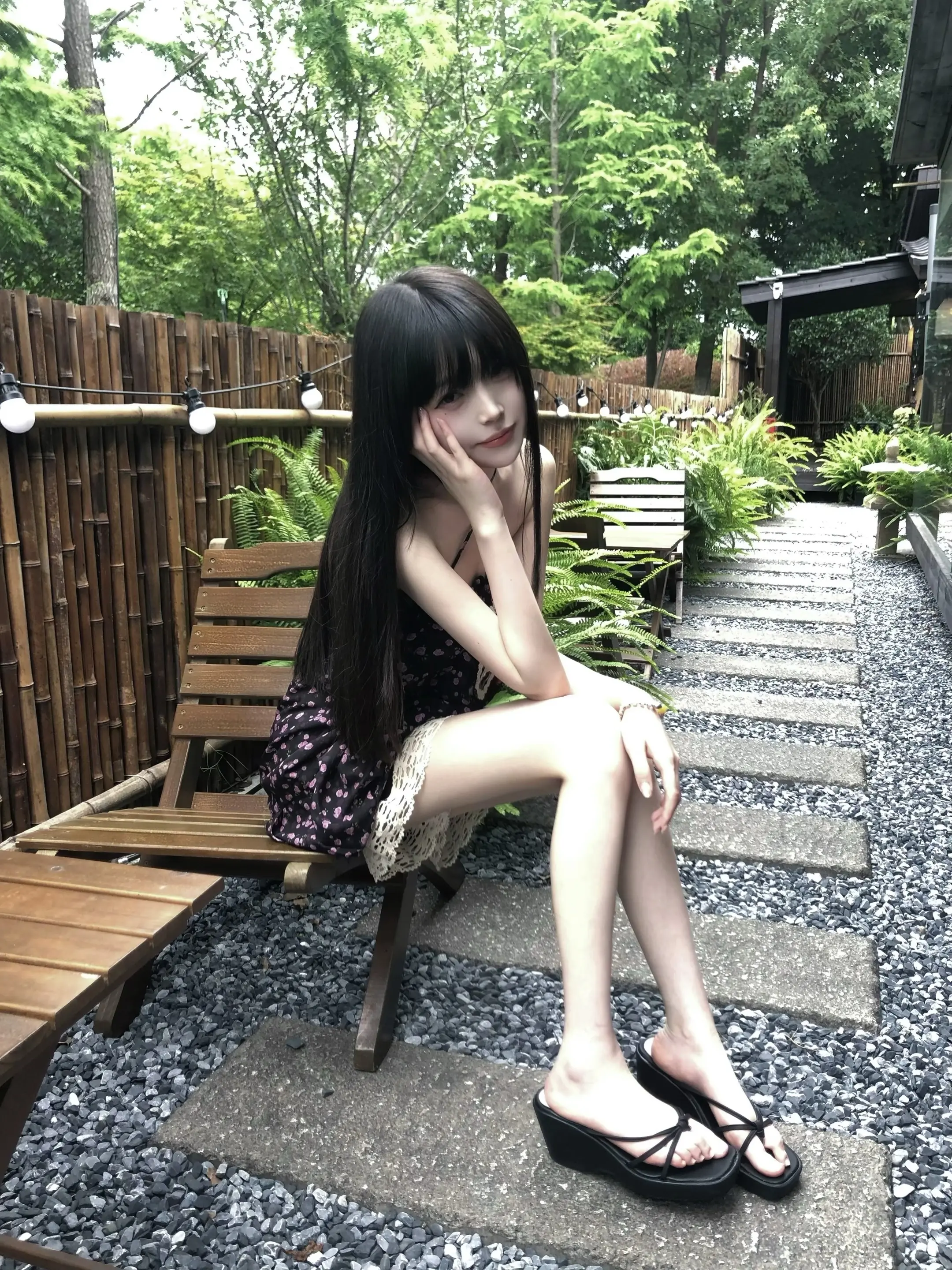 请不要仓促的爱上我 然后厌倦我的脾气 我的眼泪 最后毫不犹豫的离开我