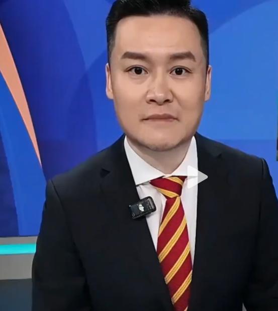 中国花6000万买世界杯转播权，贺炜一个解说就值5000万？

当别的国家都在公
