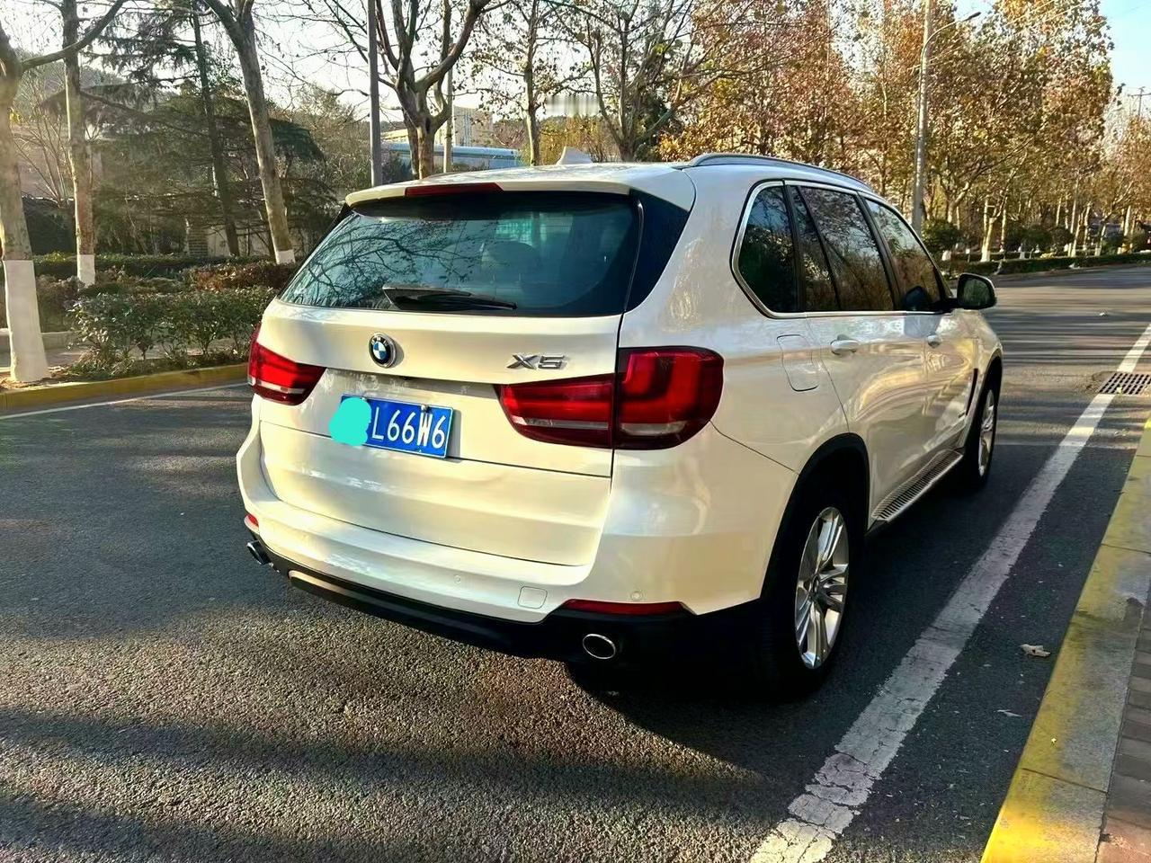 Bm wx5，大家都知道，这是一台神车。直到今天江湖仍然有他的传说，虽然他丑了。