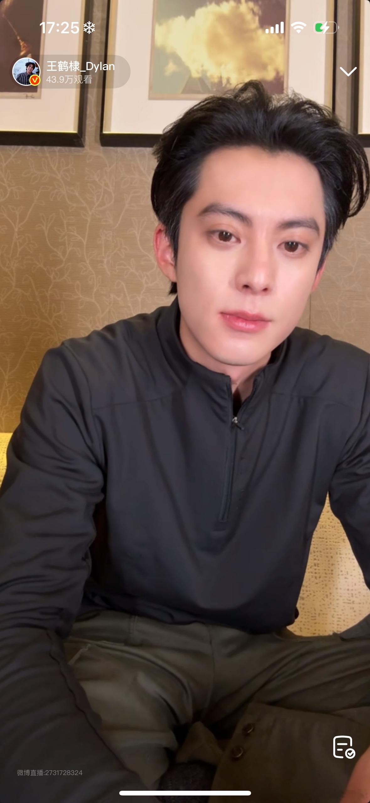 王鹤棣怎么今天直播了？要给我们棣欣批过生日嘛