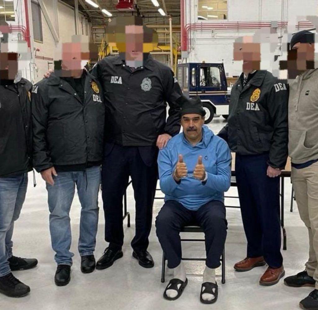 马杜罗被如此轻易抓捕，很明显就是被内部给出卖了，连他在哪里睡觉都被掌握的一清二楚