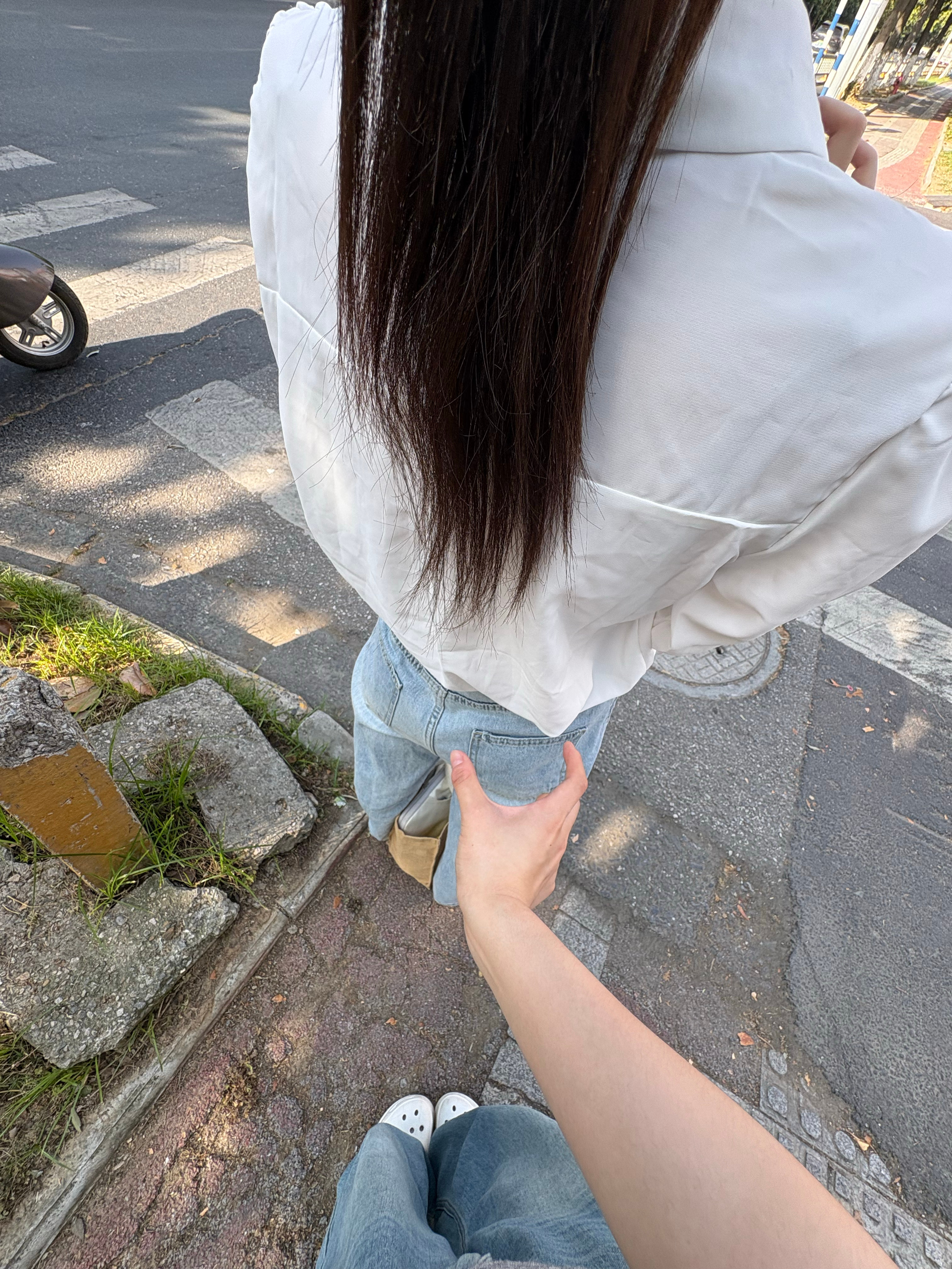 欧尼小姐姐没想到我们认识了这么久，今天也陪伴你度过了很特别的一个阶段（对我而言是