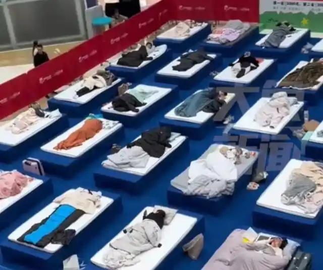 上海“睡觉比赛”要来了，第一名奖金3000元，躺着挣钱的机会来了。
3月17日，