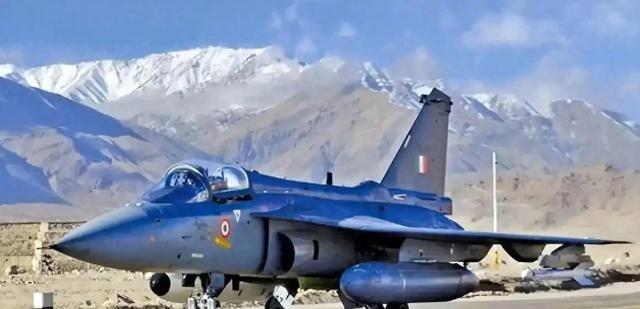 谁能想到印度藏了整整3年的“秘密”还是被扒出来了，原来它在塔吉克斯坦守了20年的