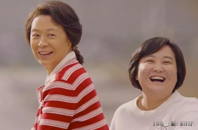 推荐三部感人肺腑的中国电影[玫瑰]

第1，唐山大地震

第2，你好，李焕英

