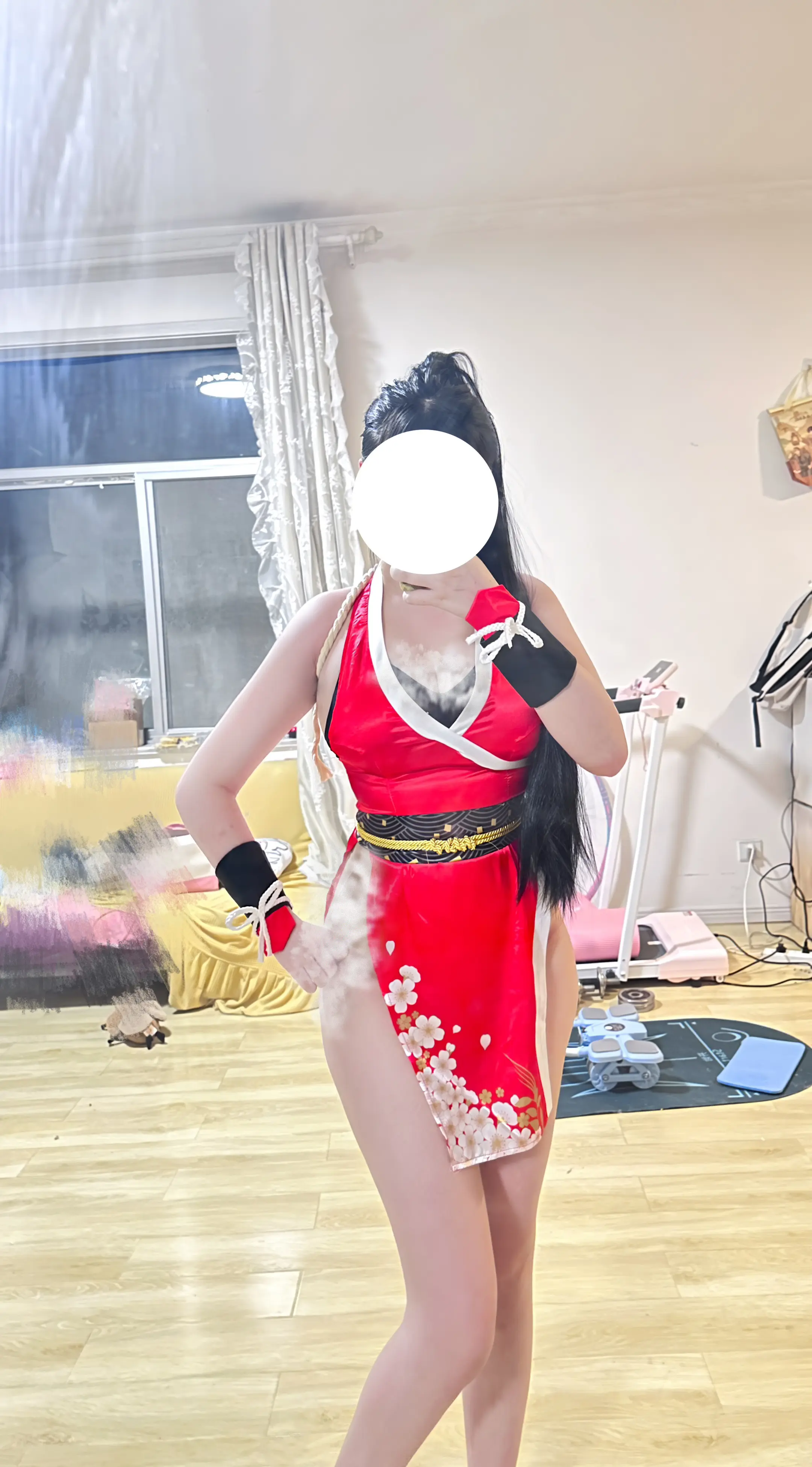 不知火舞的妹妹，不知好歹。