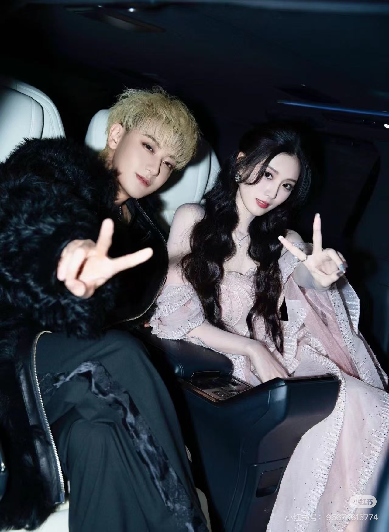 徐志胜曝黄子韬徐艺洋吵架两位感情很好呀，只是可能只是小吵小闹而已，谁生活中没点小