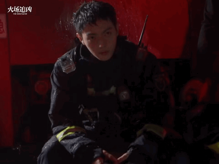 许凯眼神戏，正义VS邪恶。 