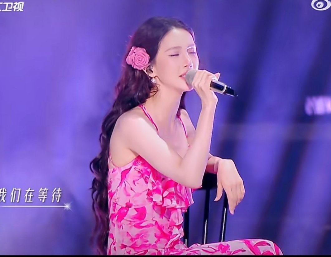 原来金晨唱歌这么有味道金晨弗拉明戈长裙蛊惑拉满原来金晨这么会唱歌，以前真的没想到