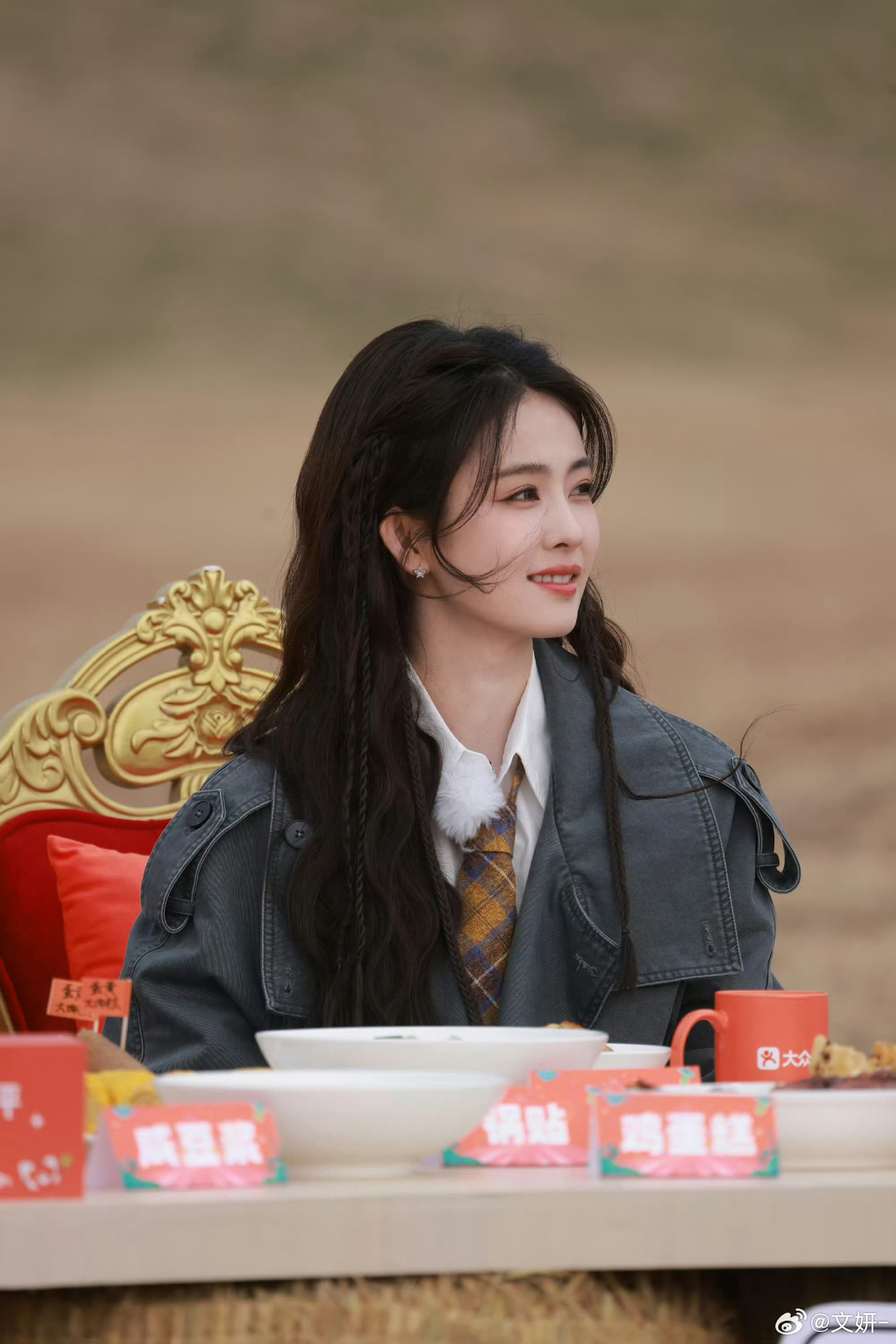 白鹿能不能多参加综艺！性格太好了！看她的综艺很让人舒服！ 