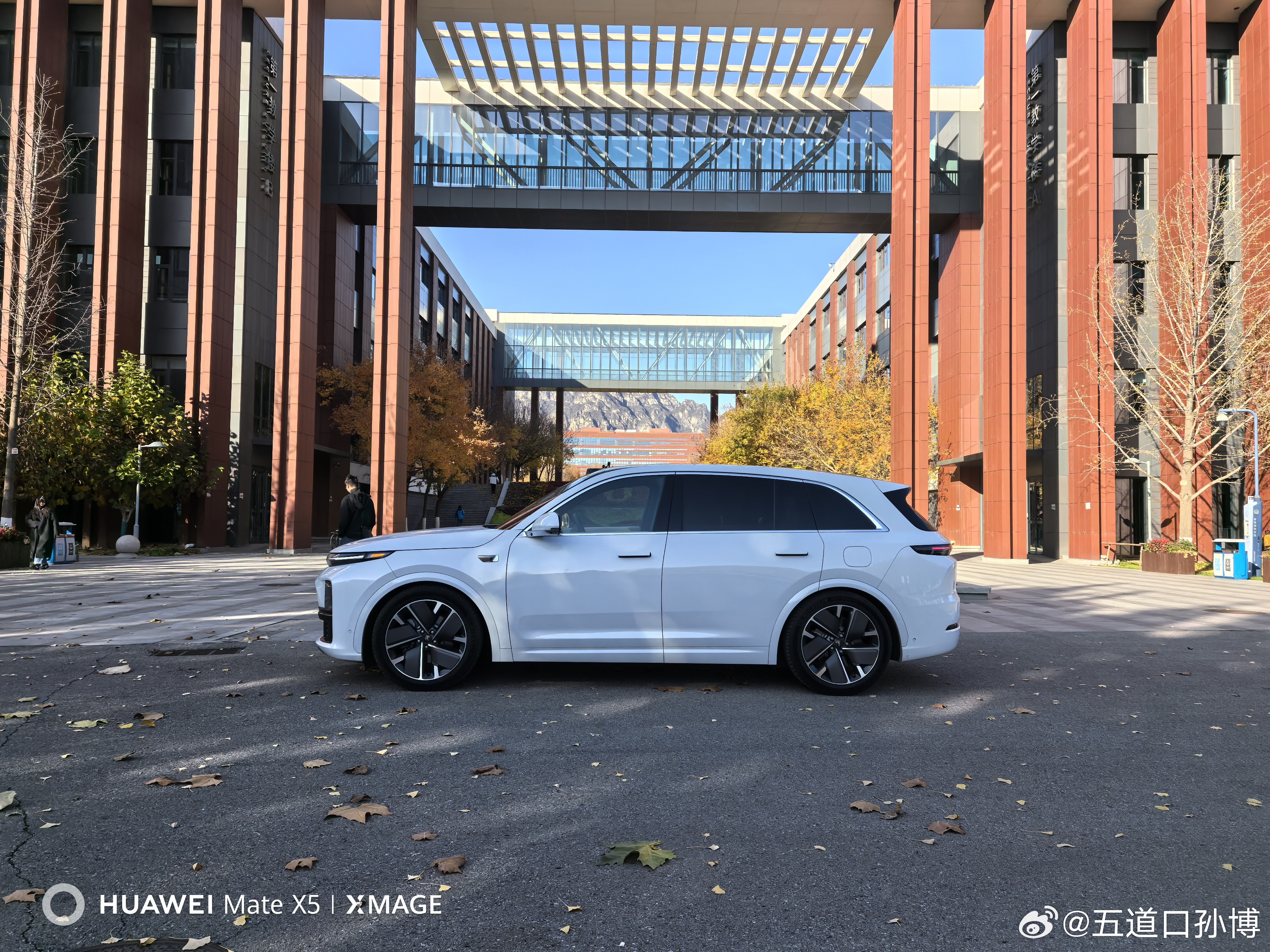 好久没出测评体验的长视频了，几天之后将会出一个。众所周知，孙博的作风是打逆风局，