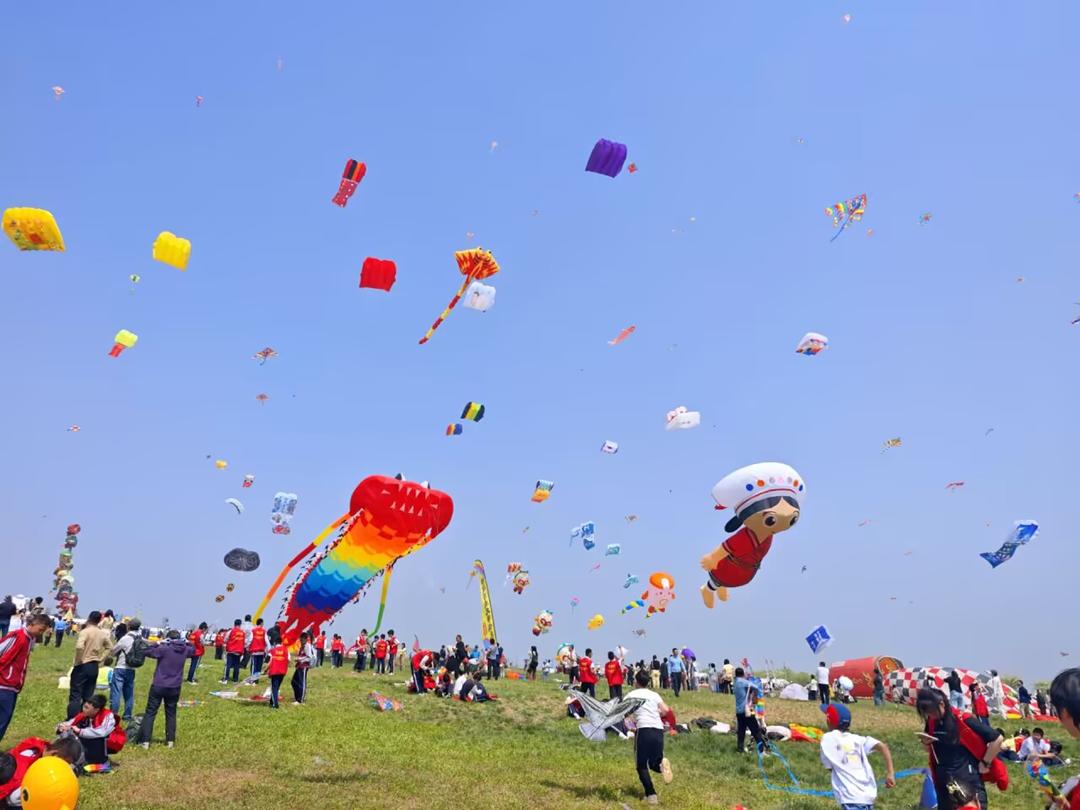 你好世界风筝都|一根银线何以连五湖四海