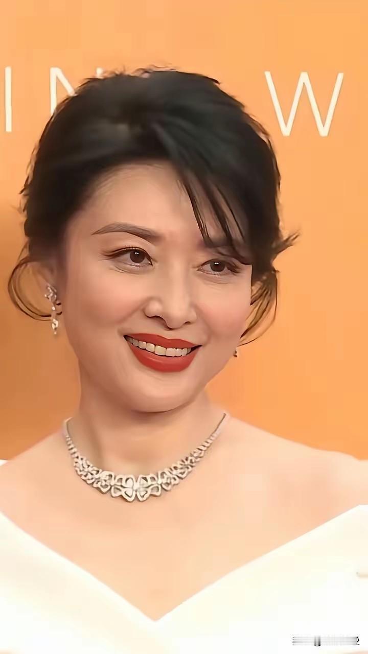 人间尤物