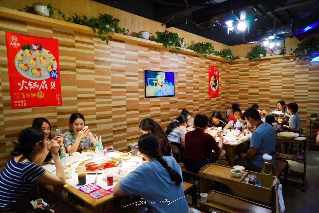 成都太古里附近的著名火锅店，好多游客不认识名字，人气却特别旺
成都太古里附近的“