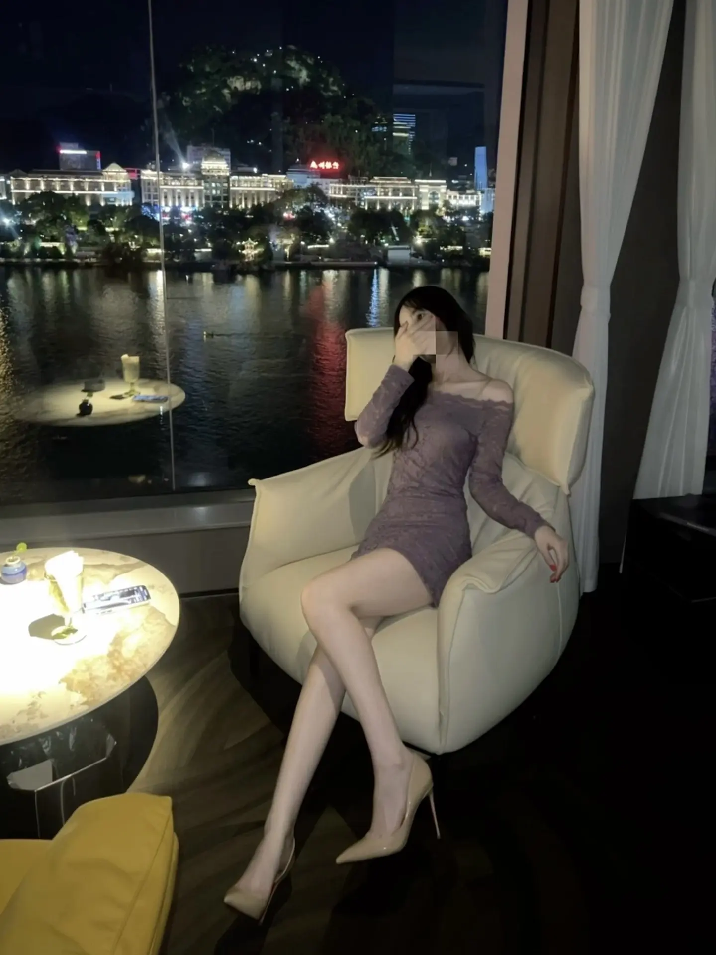 现在酒也还没醒 我不在你心置顶