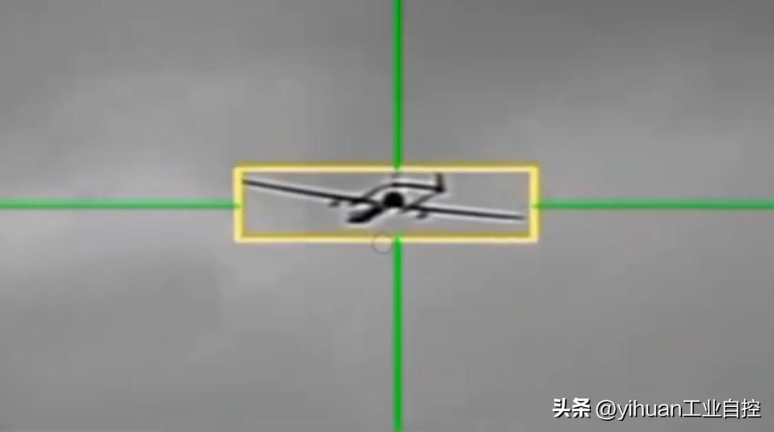 伊朗伊斯兰革命卫队刚刚宣布：
成功击落一架以色列“苍鹭”大型高空战略无人机。