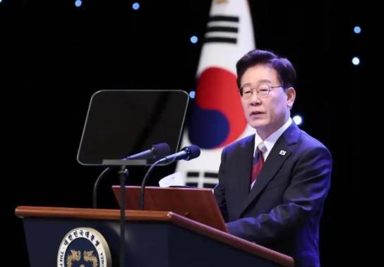 尹锡悦当庭脸色煞白！检方执意求死刑，韩国冻了29年的死刑，这次真要解冻？

韩国