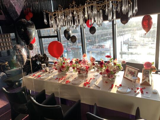 大连海边餐厅求婚、生日布置，这个背景真美🥰