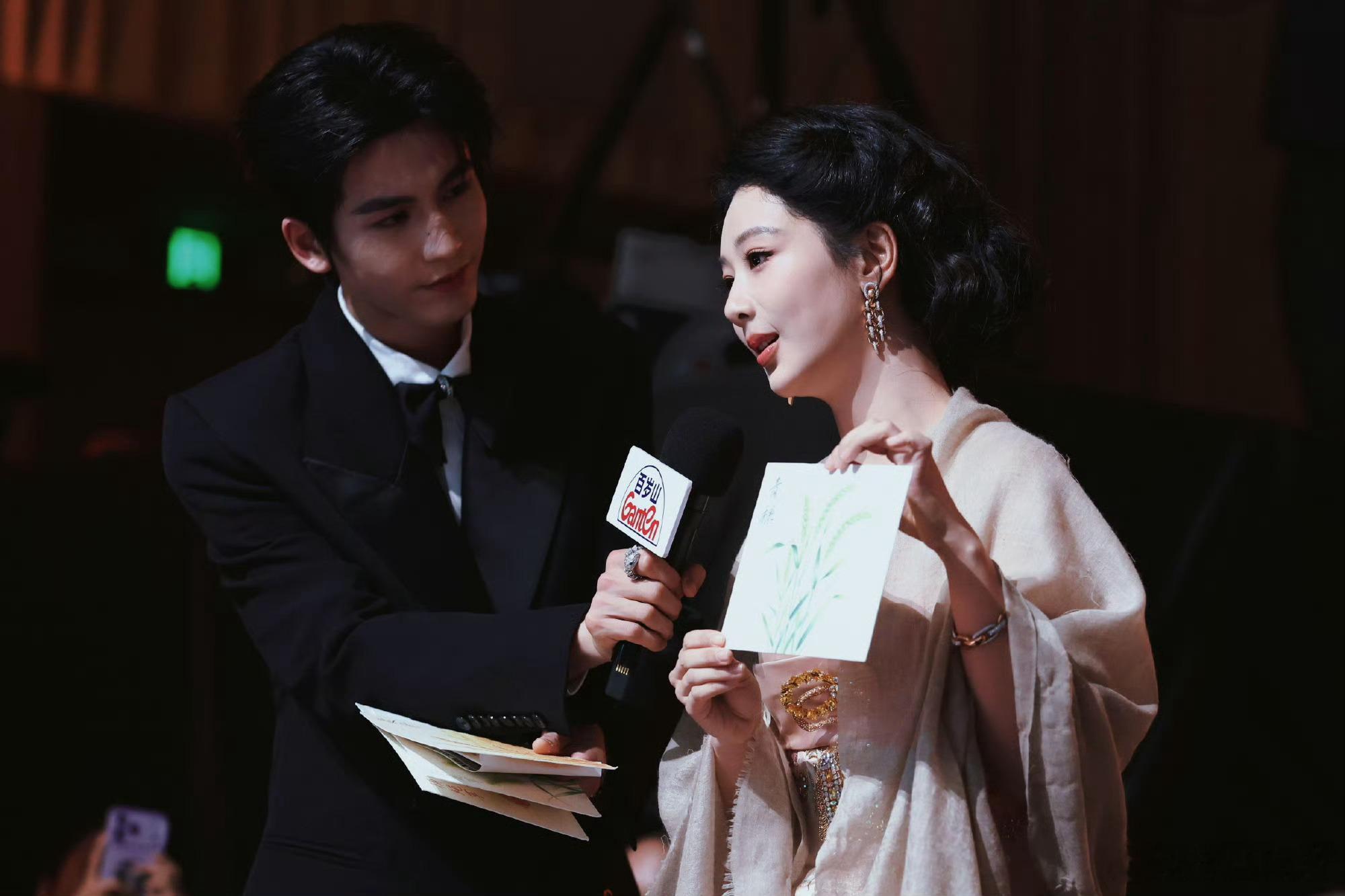 杨紫张凌赫摩羯座姐弟双强姐弟，好演员如果能合作的话是好事