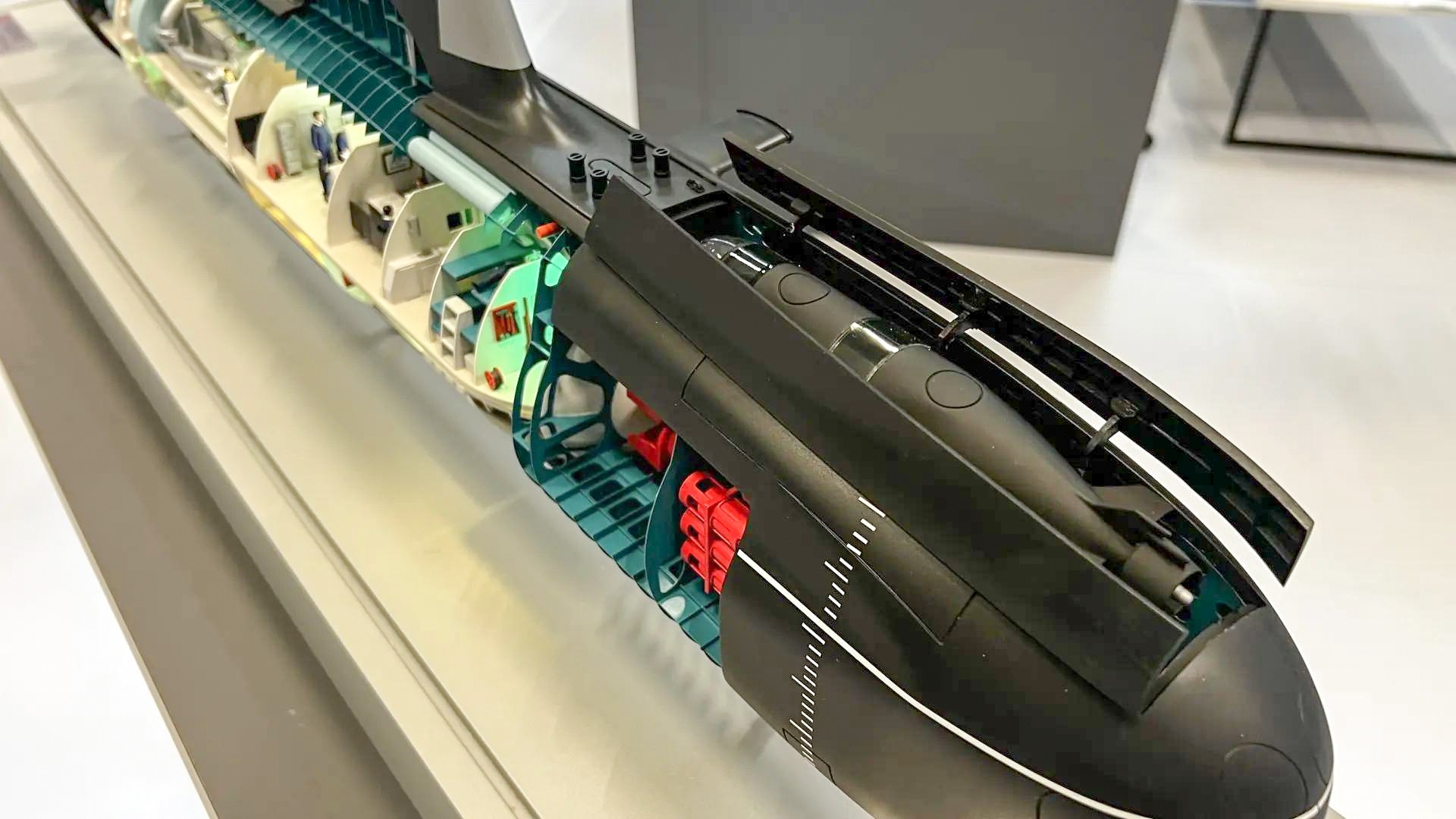 “舰队-2026”——П-750Б “薮猫”小型多用途潜艇 