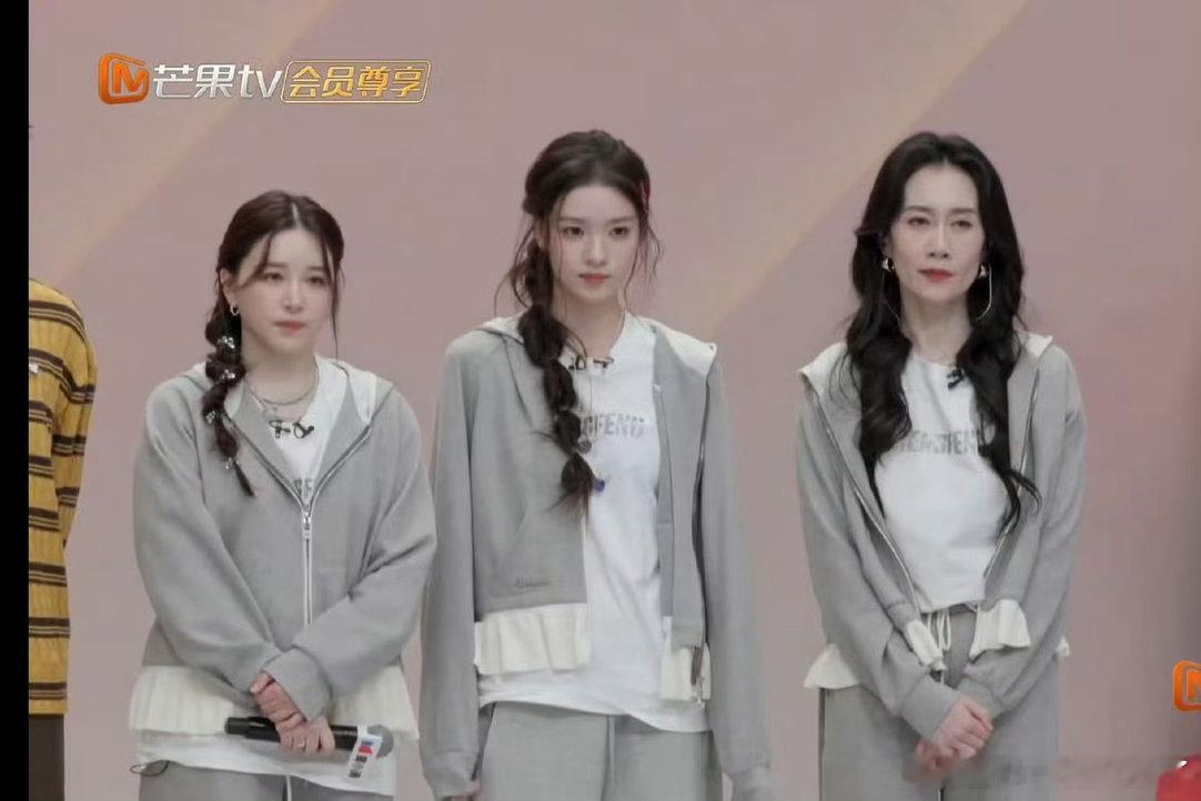 阚清子团未脱稿被赵兆狠批唱跳本就不是强项，成为队长更是压力山大，姐姐不要把自己逼