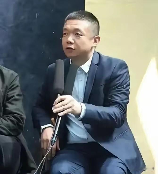 北电院长扈耀之：严师本心，温柔深情
 
身为北京电影学院院长、正厅级干部的扈耀之