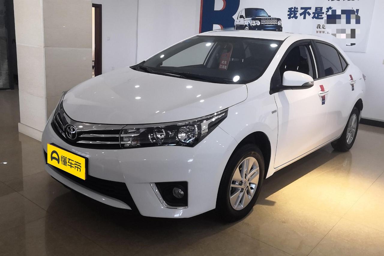 现在农村买车也是刚需，一是现在公交车少了，二是现在三轮电动车还有老头乐都被禁了，