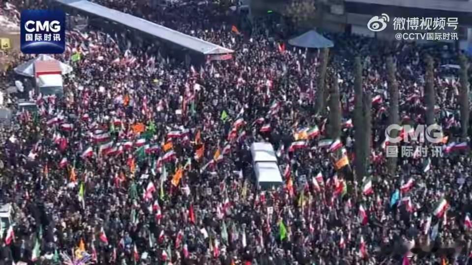 记吃不记打，伊朗举行十万人反美游行
伊朗得骚乱刚刚平息，伊朗政府就组织了十万人以