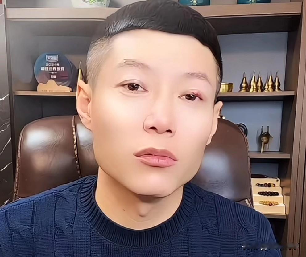 二龙湖浩哥面子大，帮助范老四说情减免官司赔款！

             范老