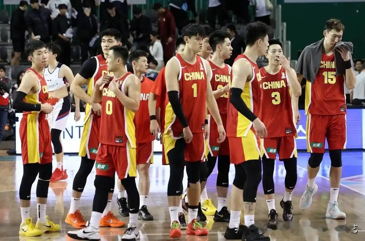男篮奖金新政落地！国家队奖励全部由俱乐部买单，利弊两极引热议

CBA 中国男篮