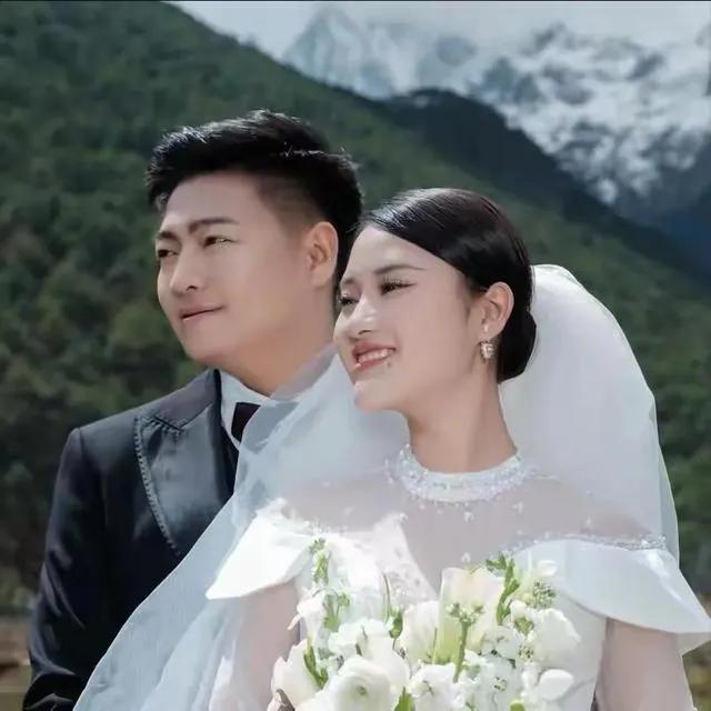 令人扼腕！云南网红32岁的阿奎还是未能挺过来，在ICU抢救几天后不幸离开了人世。