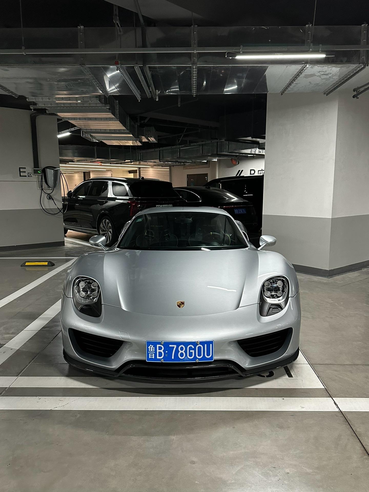 青岛唯一一台保时捷918 Spyder