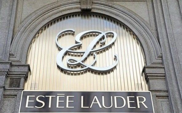 【#沃尔玛被雅诗兰黛起诉售假#  】知名美妆护肤集团雅诗兰黛已向加州联邦法院提起