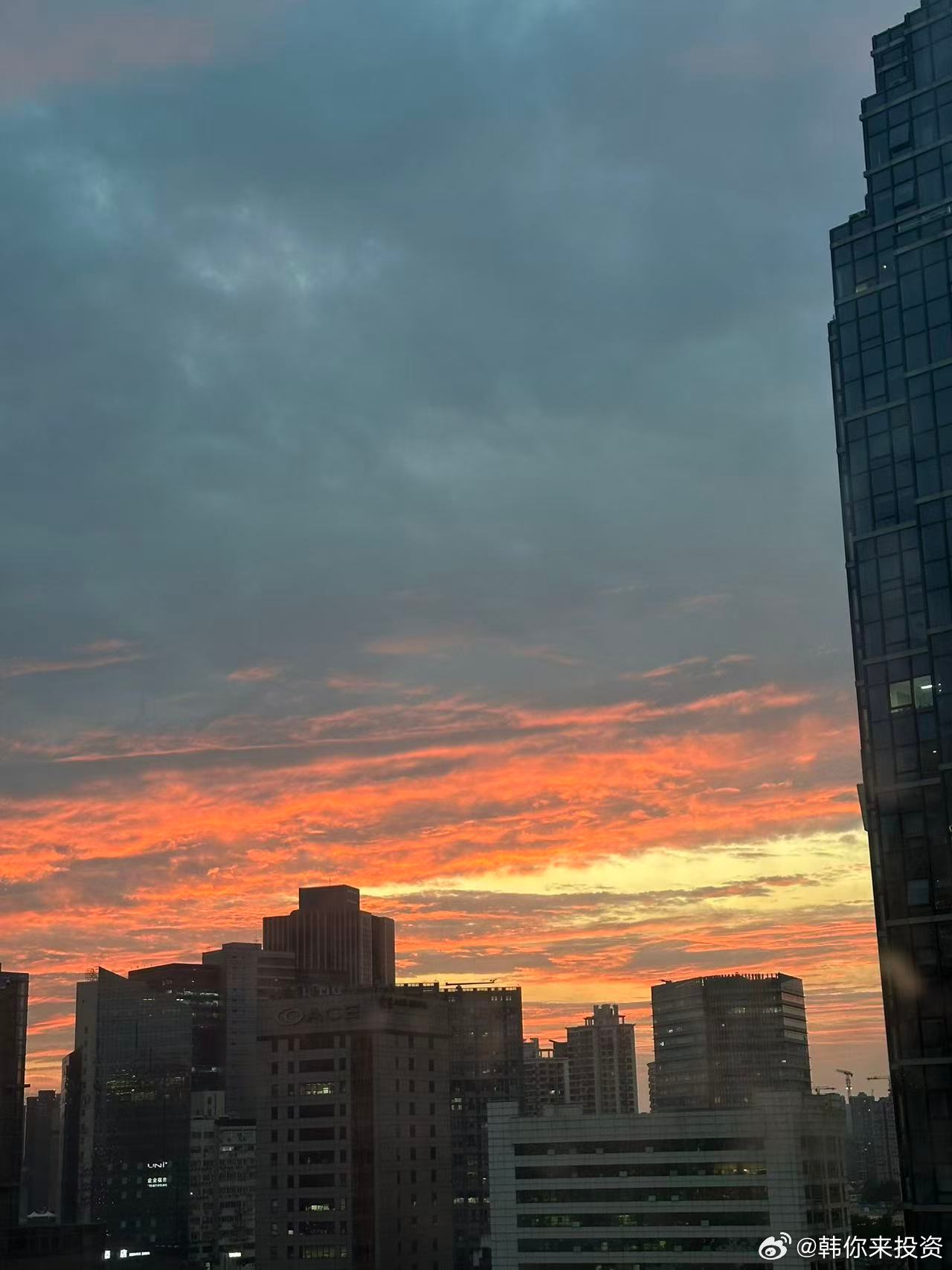 浩海投研：最近，理想汽车创始人公开直言，底盘技术“可能是影响中国汽车称霸全球的最