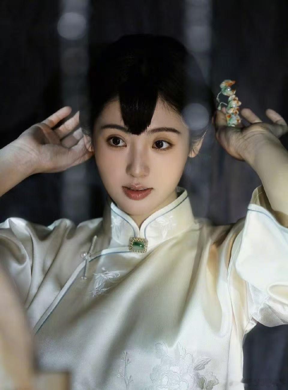 邢菲宁苏苏没被提名白玉兰女配提名，这是邢菲离白玉兰最近的一次了吧，宁苏苏是演的真