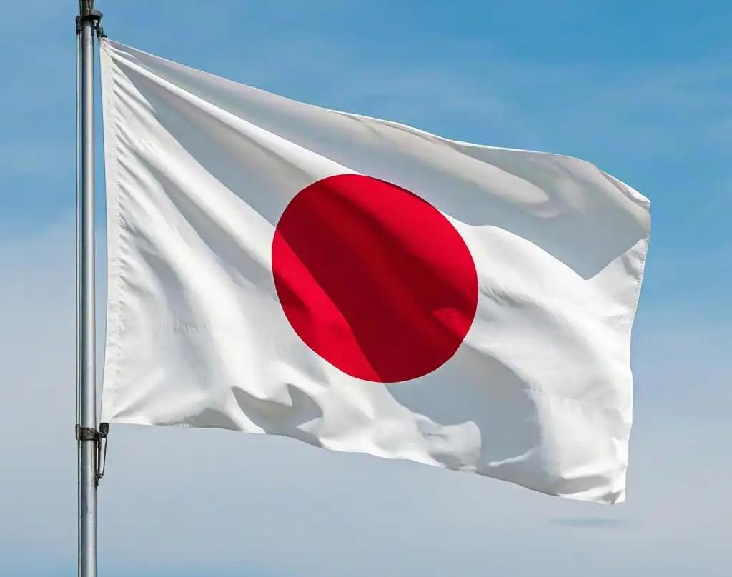 以前我们认为日本国旗是卫生巾，那是不对的。现在才发现，对日本🇯🇵国旗的含义搞