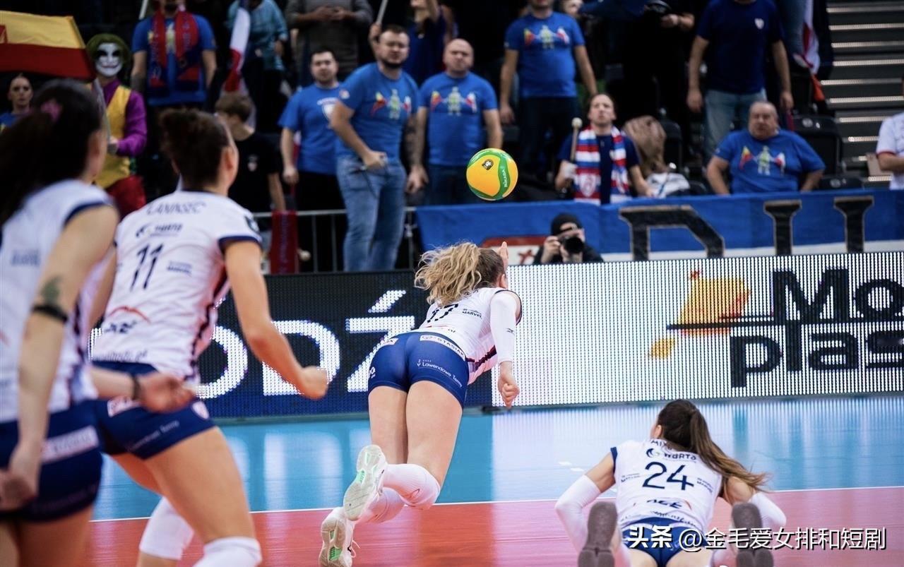 2025-2026赛季女排欧冠第四轮正赛小组赛第一轮B组，意大利🇮🇹诺瓦拉3