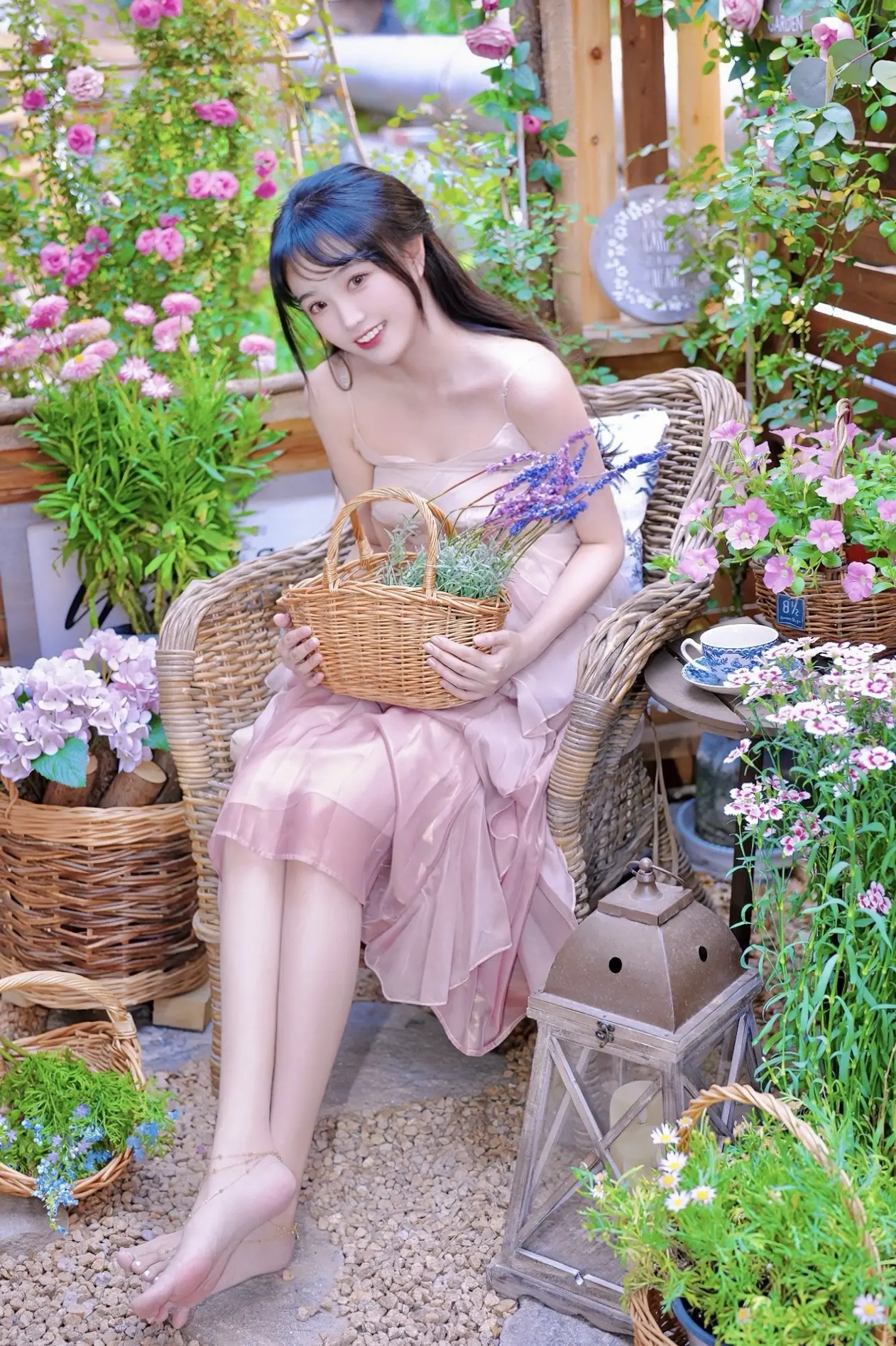 油画里的少女🖼️。