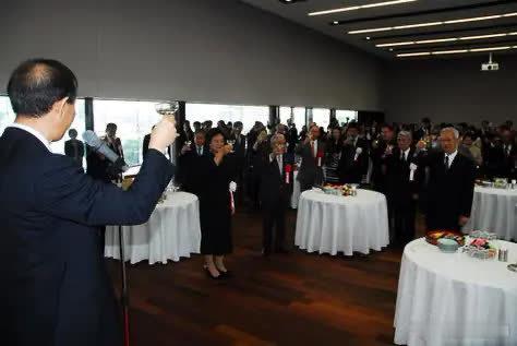 终于明白了，为什么美国的核潜艇在中国附近接二连三出事故！说白了，就是美军在别人家