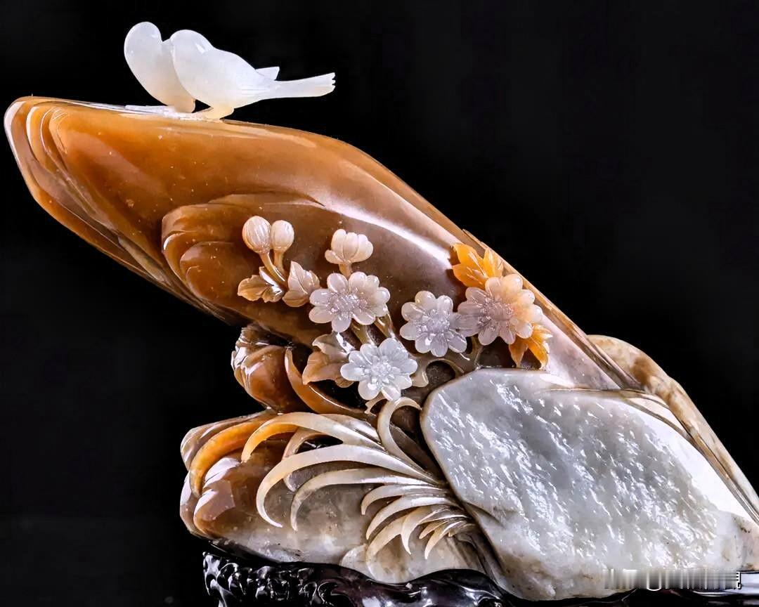 赏石 品佳作 质、色、形、纹、韵 鸟鸣涧   玉雕17.5×7.7×5.1cm 