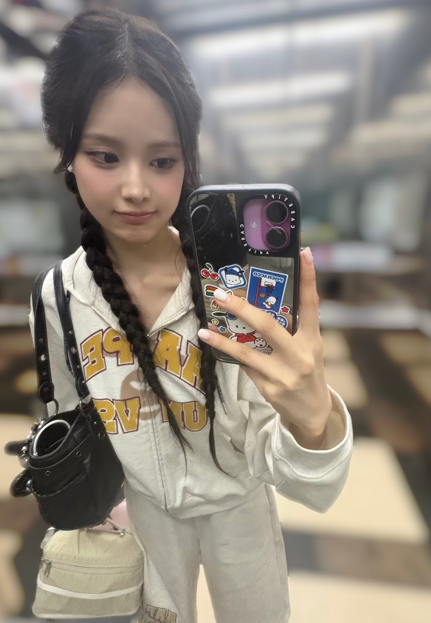 近期💬iznajeemin ​​​