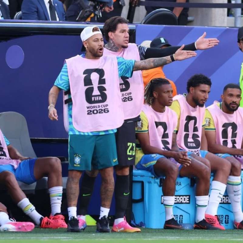 neymar巴西醒醒 这是世界杯内马尔也着急希望下一场复出内马尔