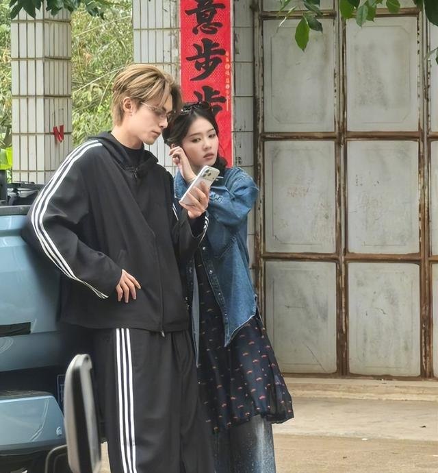 全员夸夸背后藏玄机？《亲爱的客栈》大结局，王鹤棣终于等到认可 