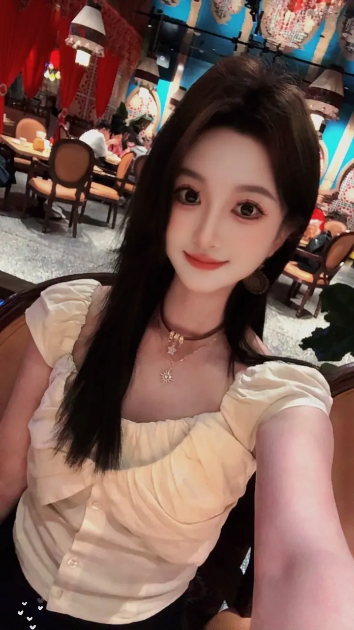 我的一生没有任何计划 即兴发挥 于是我独行 自由饱满也沸腾